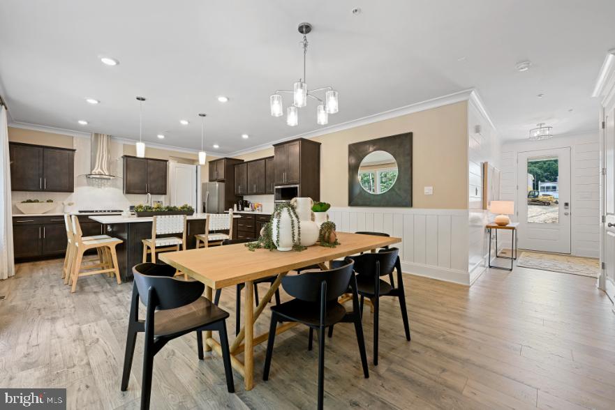 GREENWOOD VILLAGE - Residential