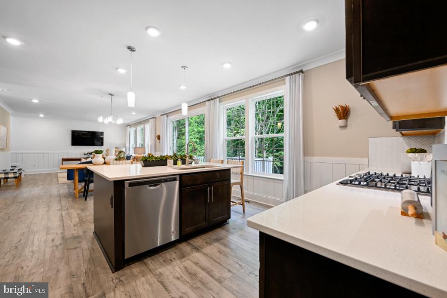 GREENWOOD VILLAGE - Residential