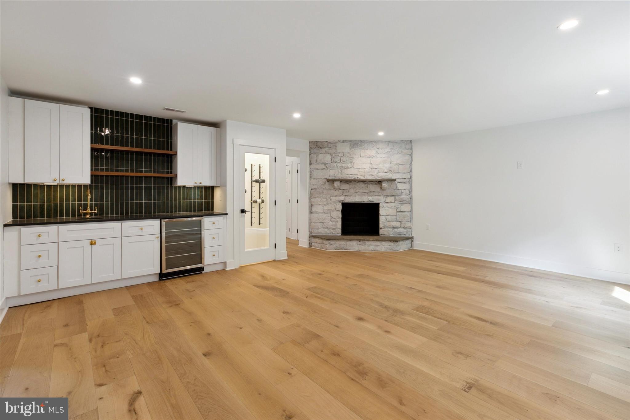 MERION STATION - Residential