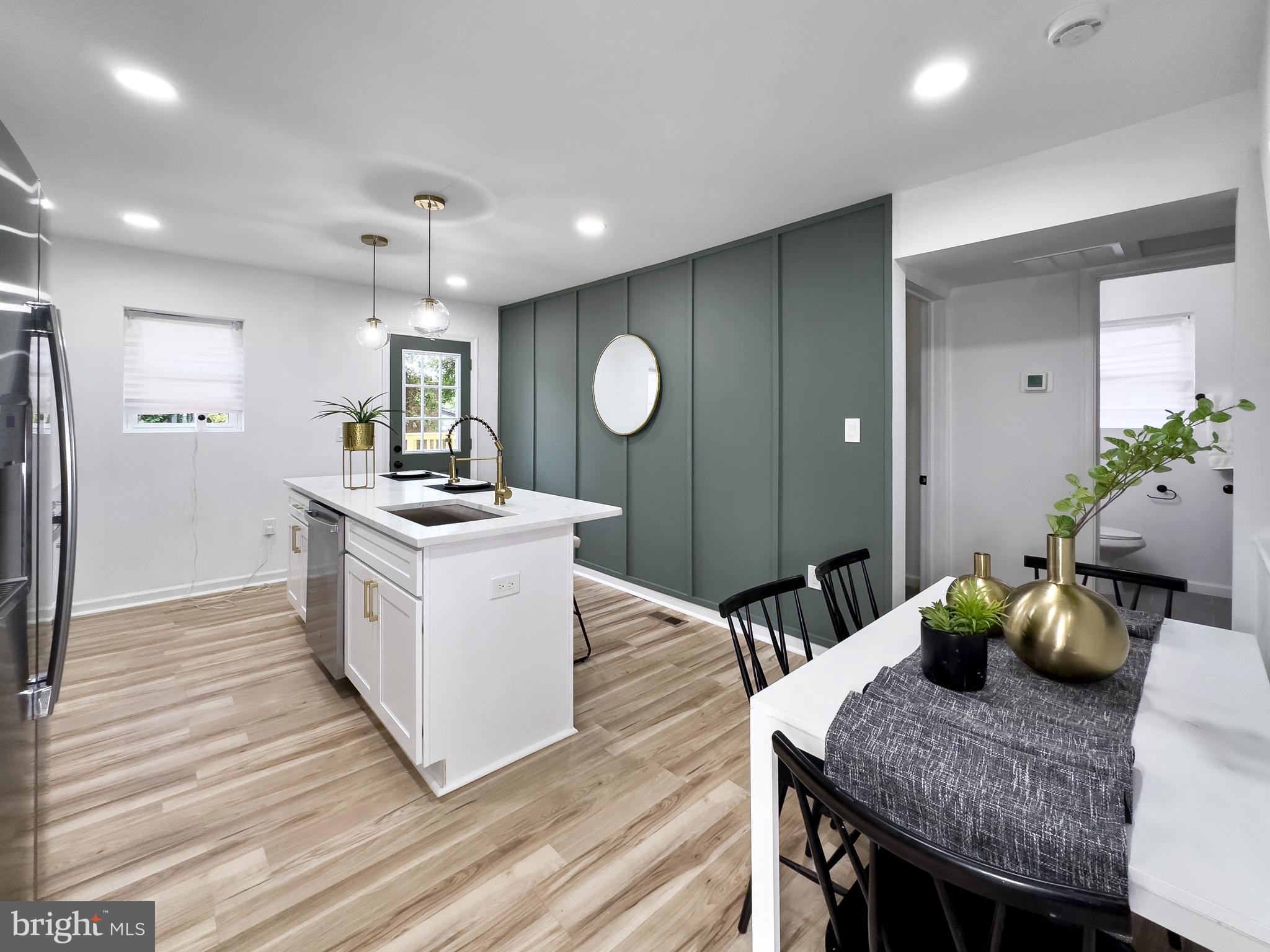 CORAL HILLS - Residential