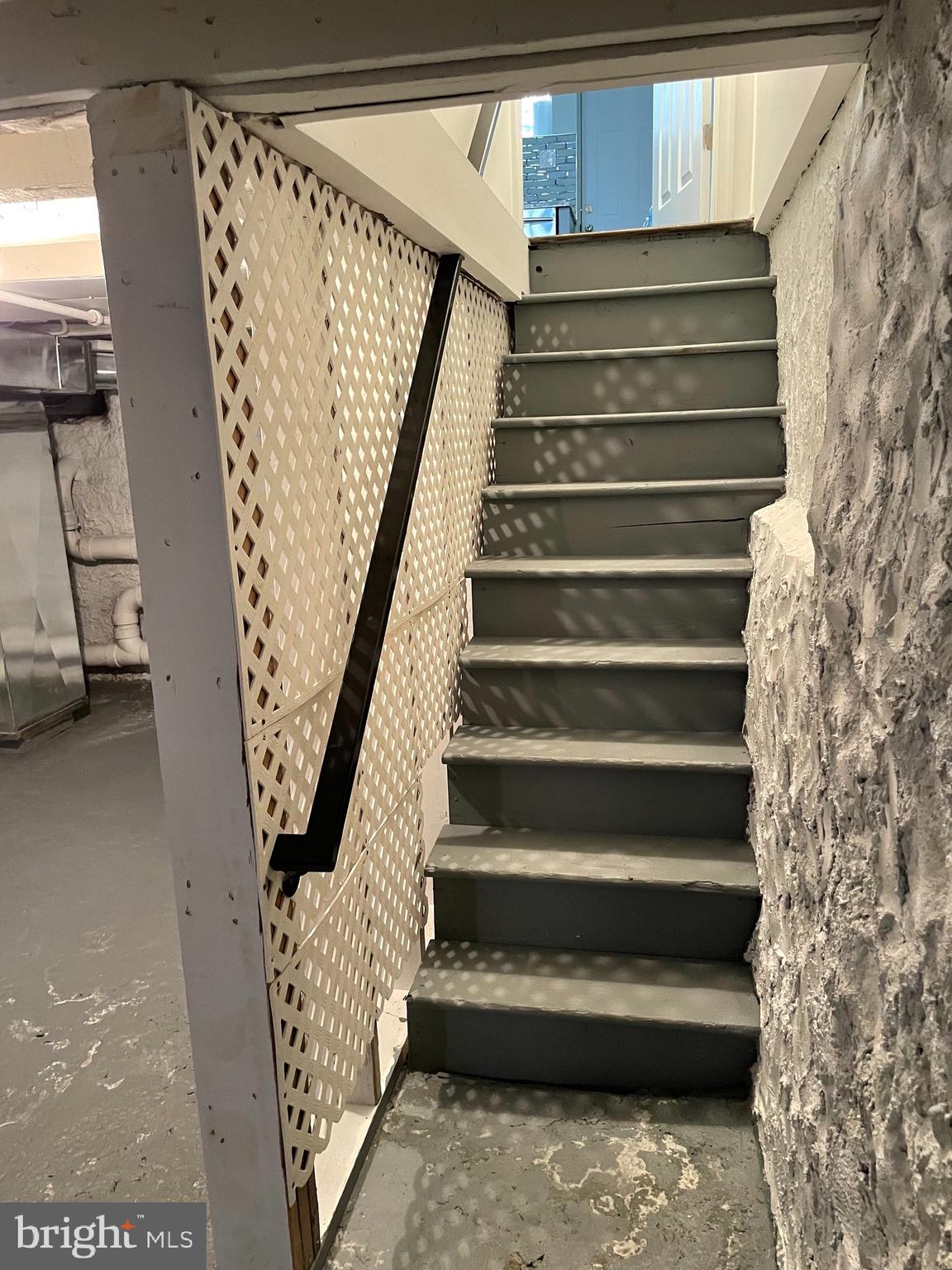 EAST FALLS - Residential