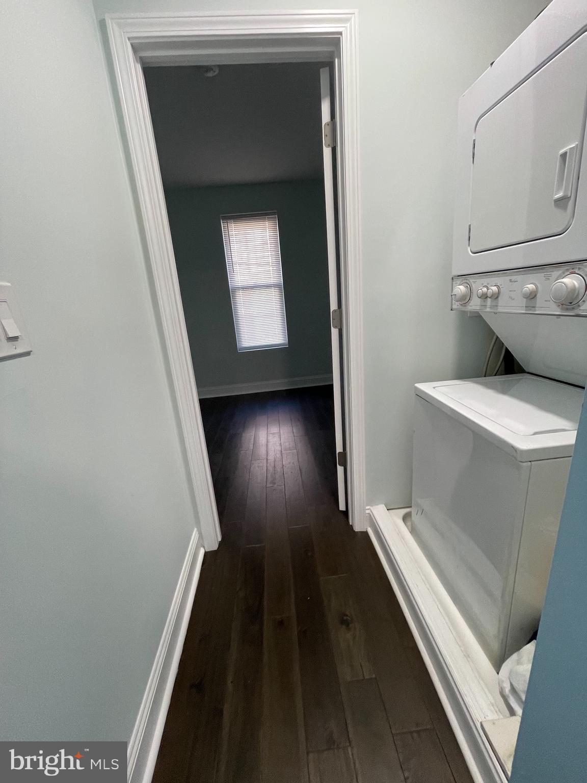 EAST FALLS - Residential