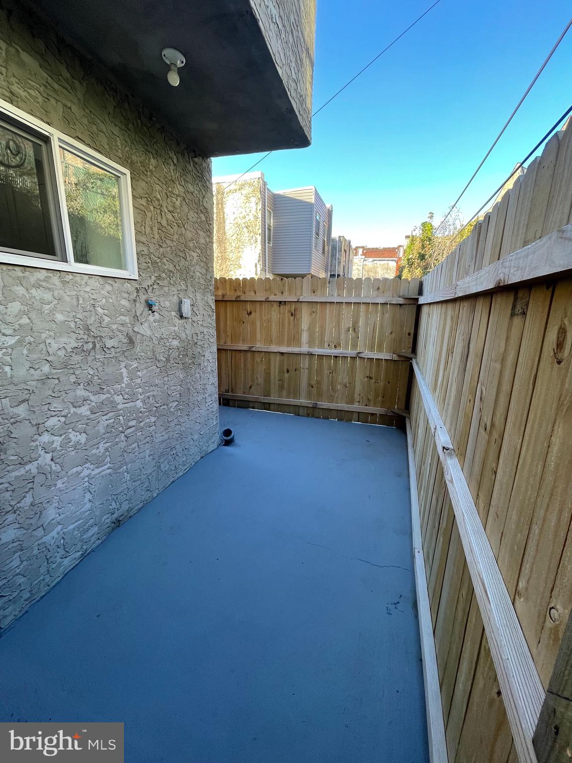 EAST FALLS - Residential