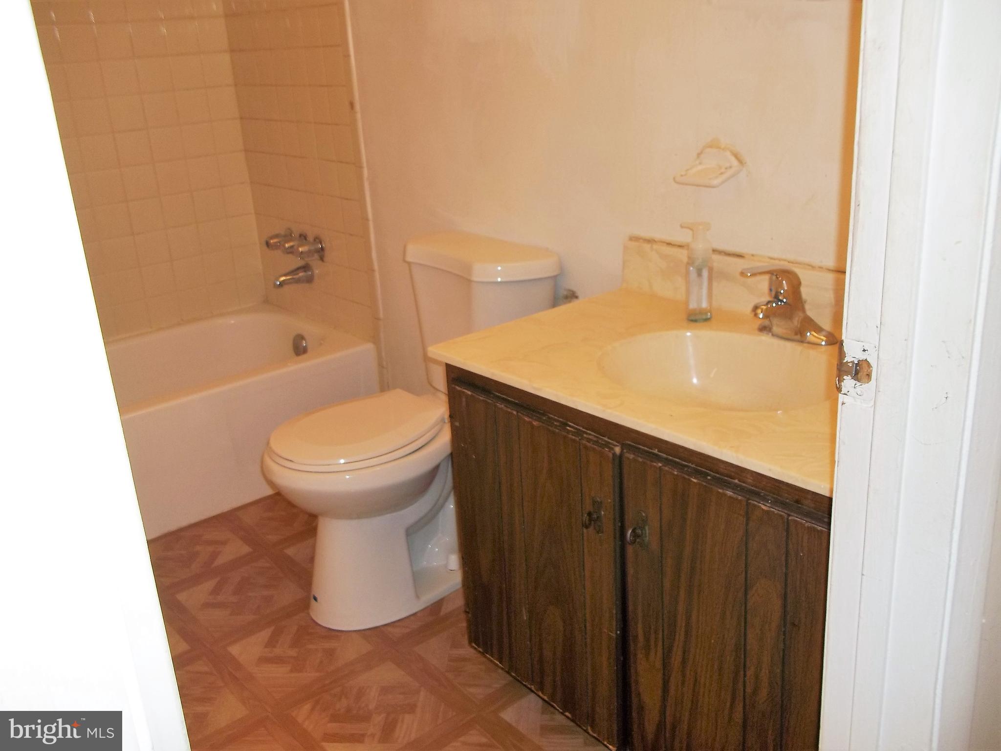 SUNRISE CONDOMINIUMS - Residential