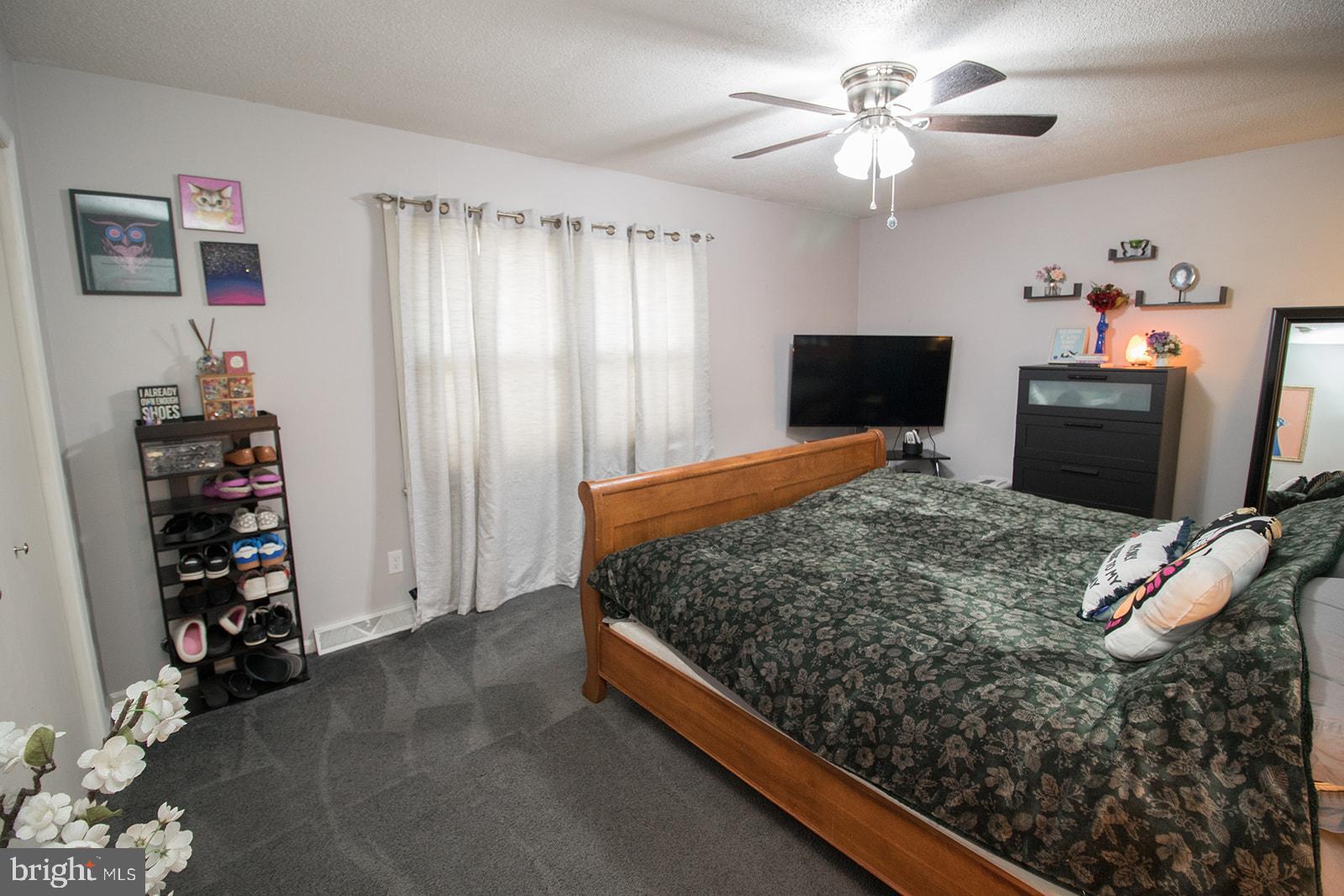 CEDAR COVE - Residential