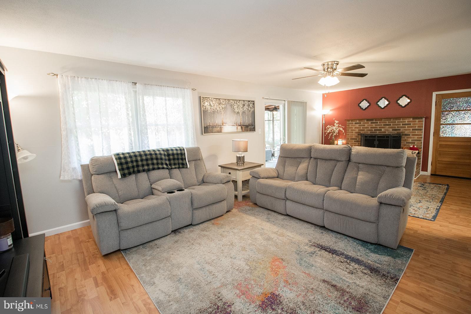 CEDAR COVE - Residential