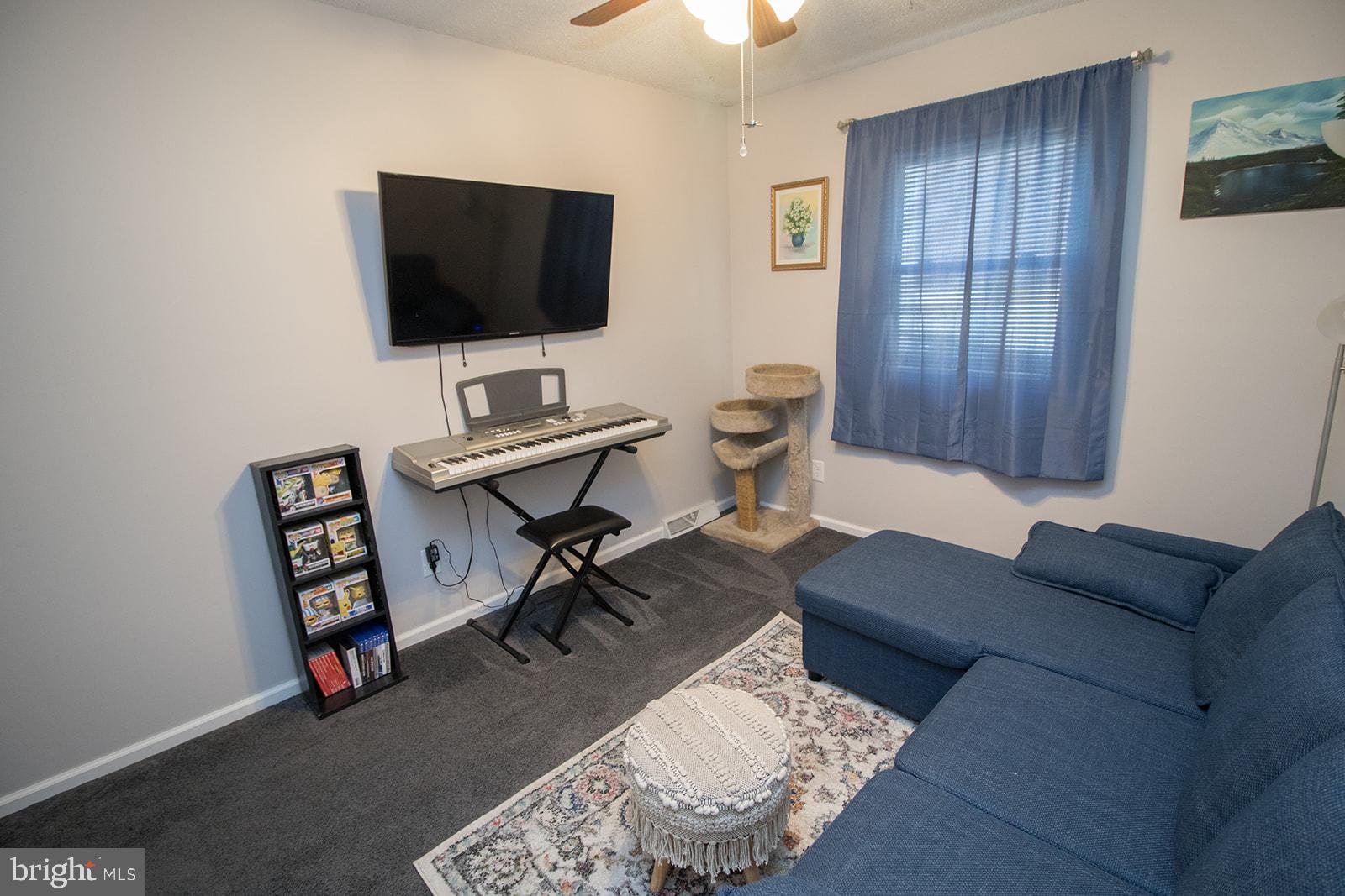 CEDAR COVE - Residential