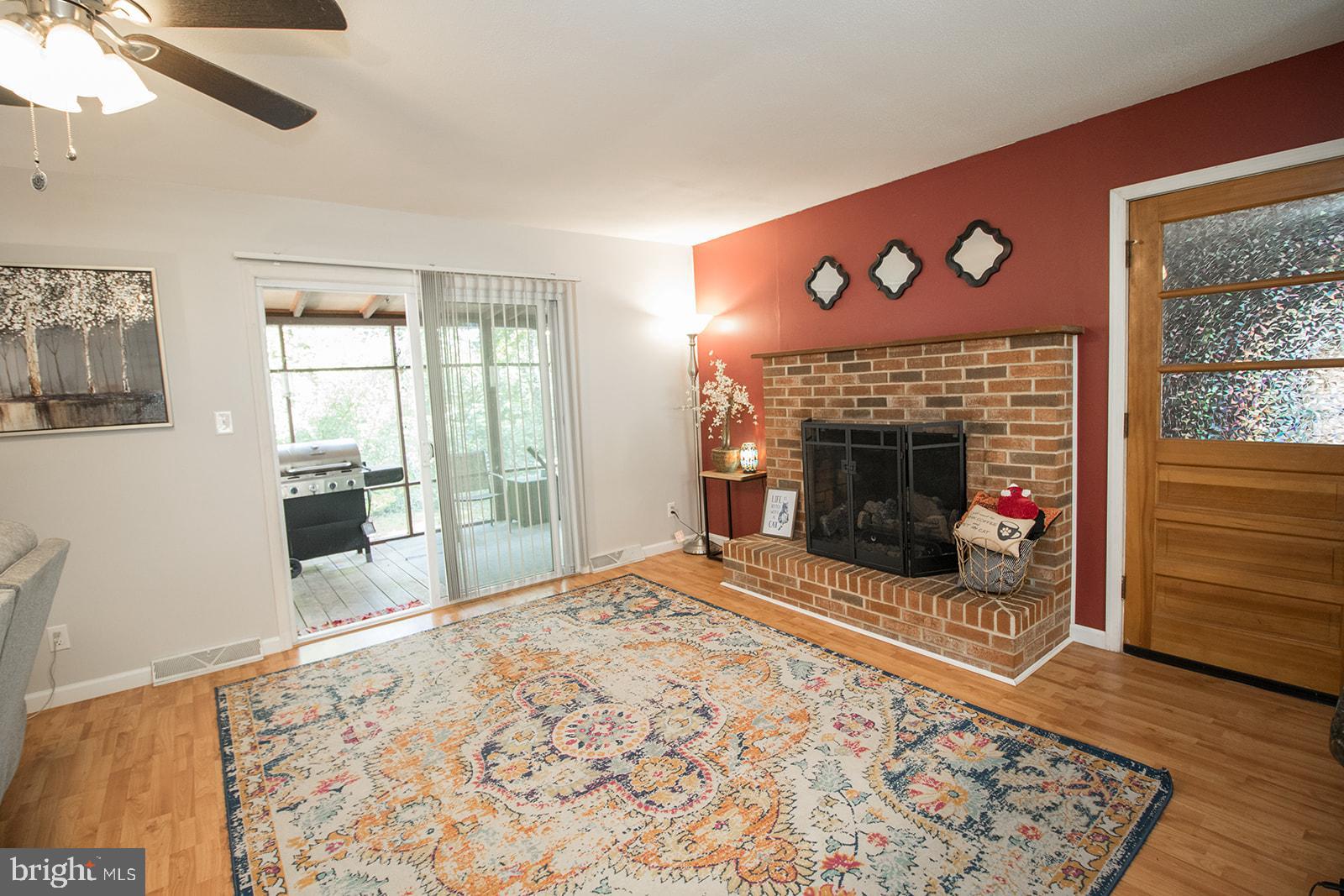 CEDAR COVE - Residential