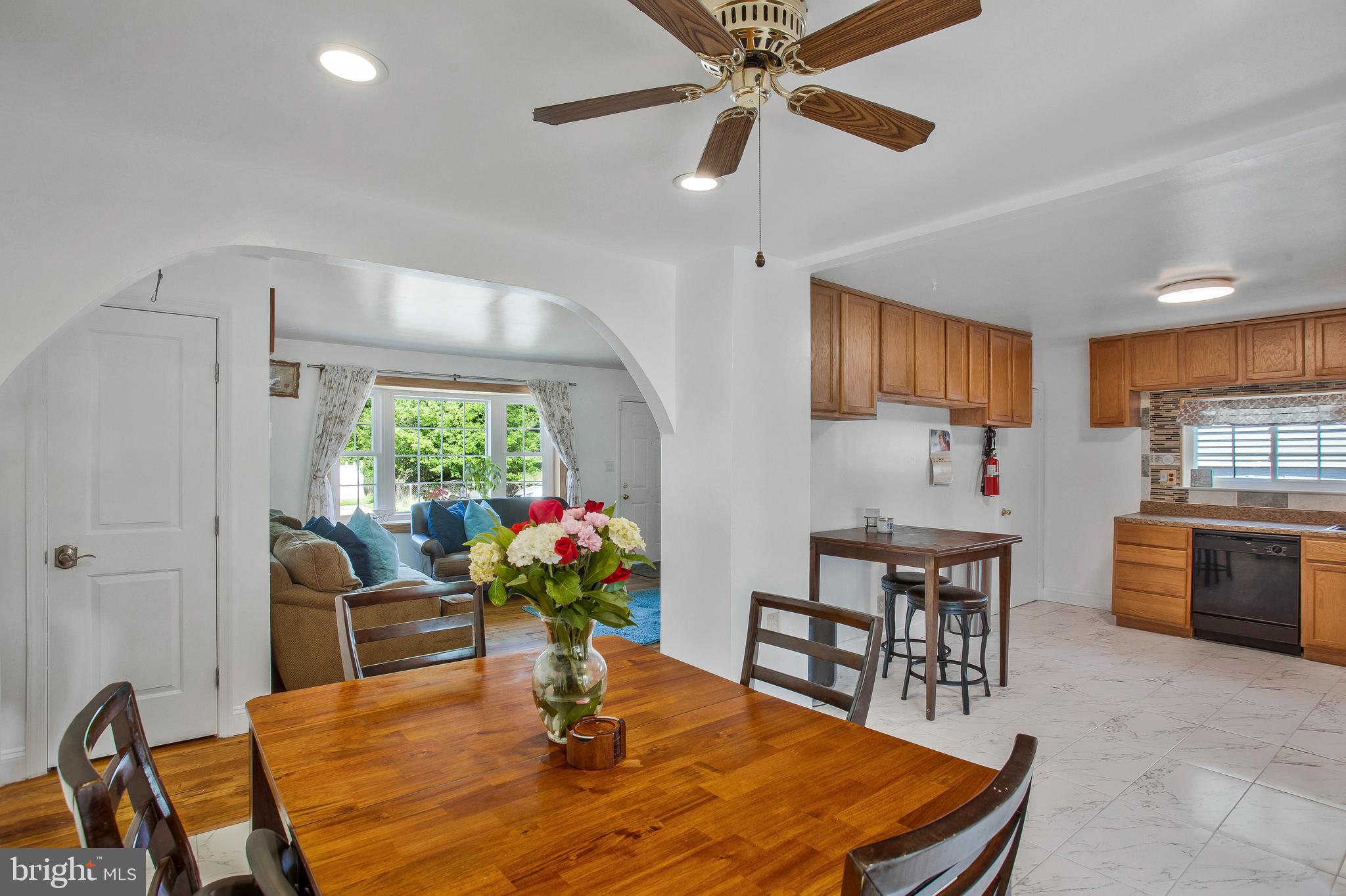 LANHAM WOODS - Residential