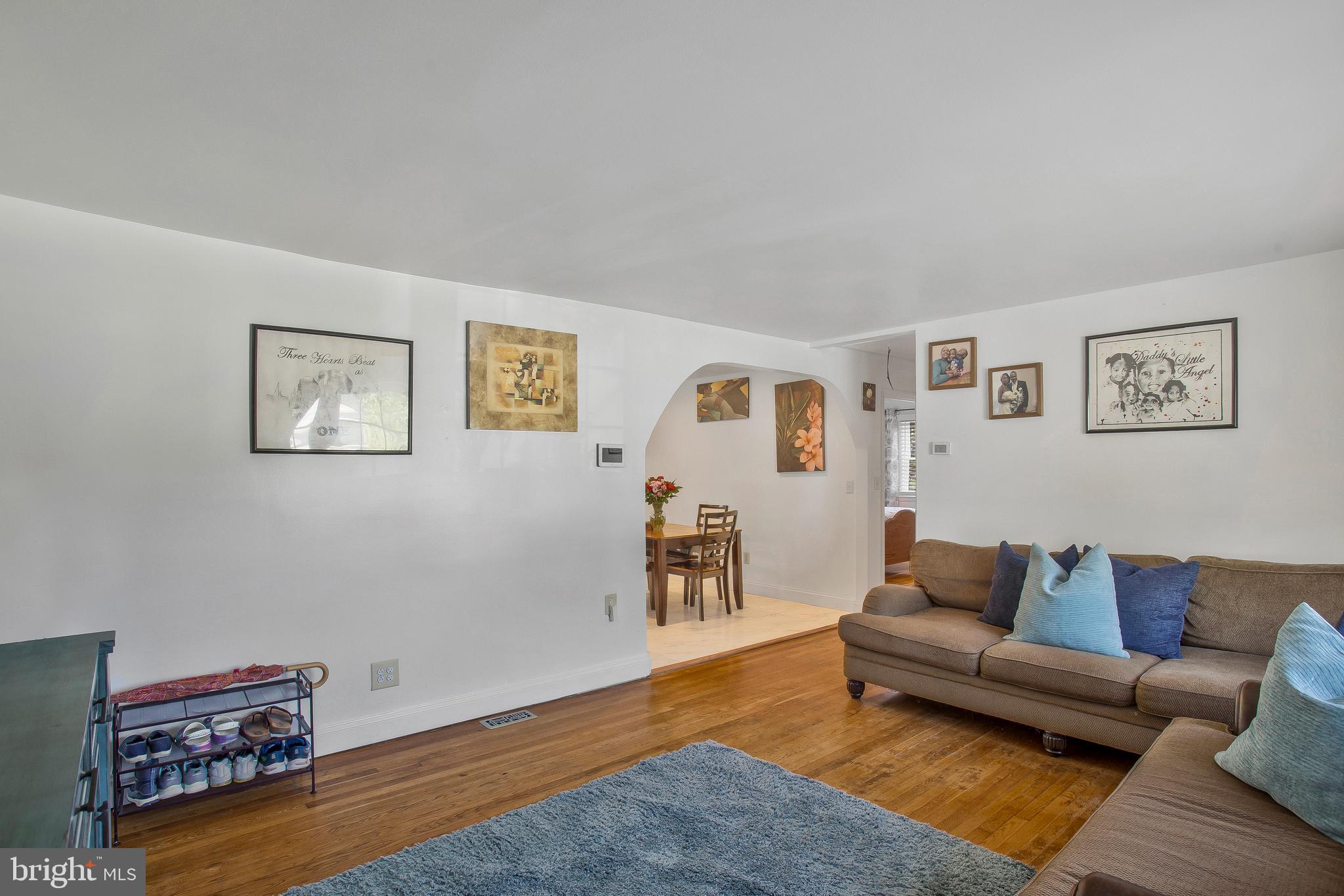 LANHAM WOODS - Residential