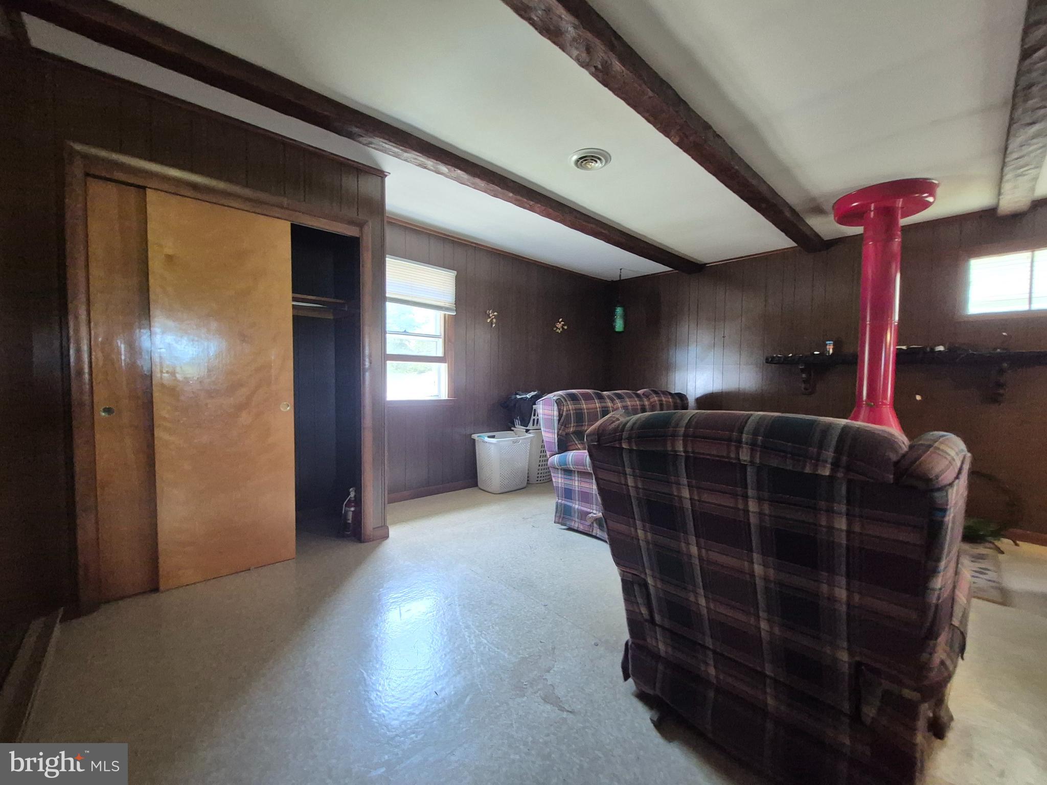 CEDAR CREEK - Residential