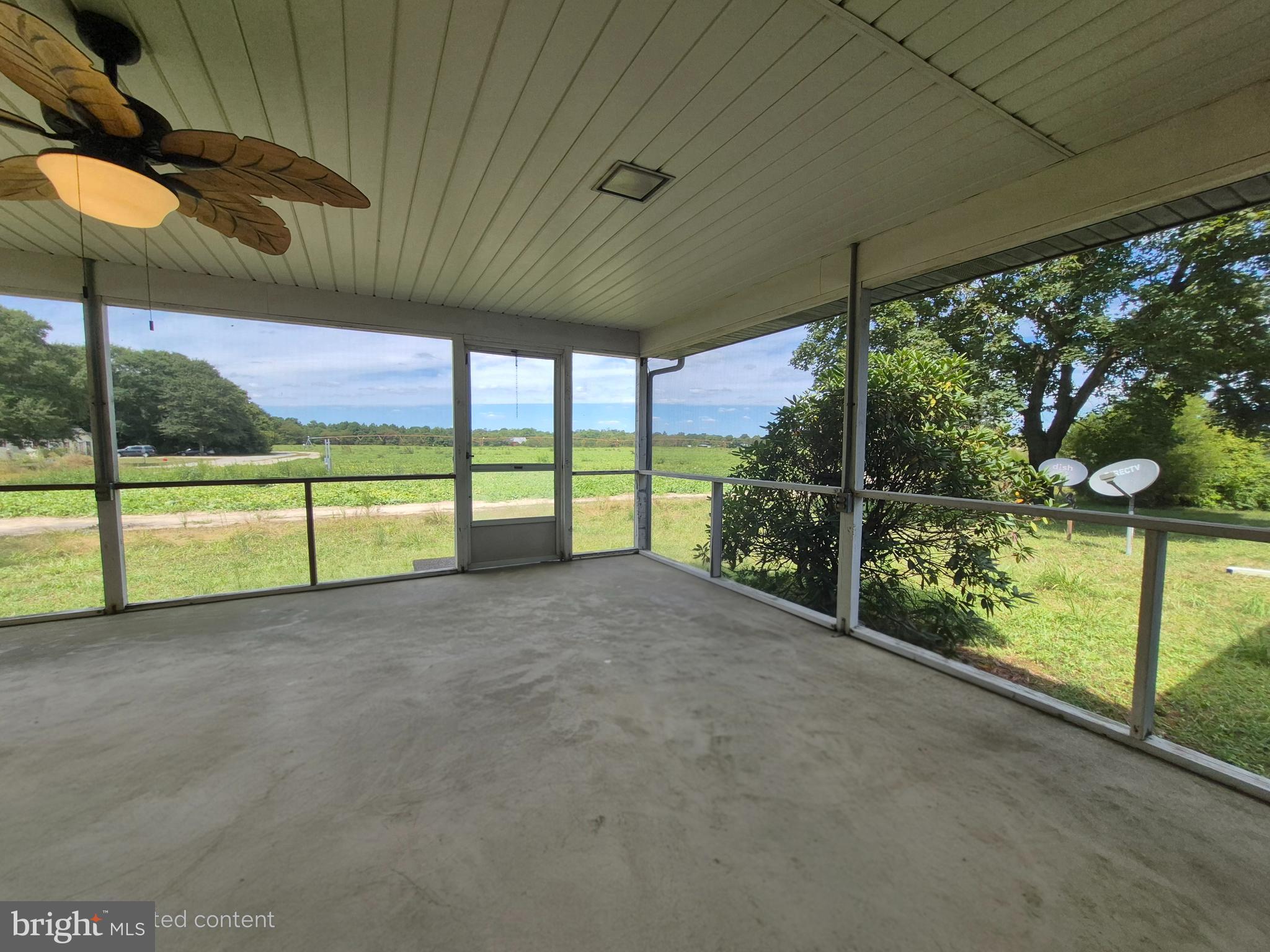 CEDAR CREEK - Residential