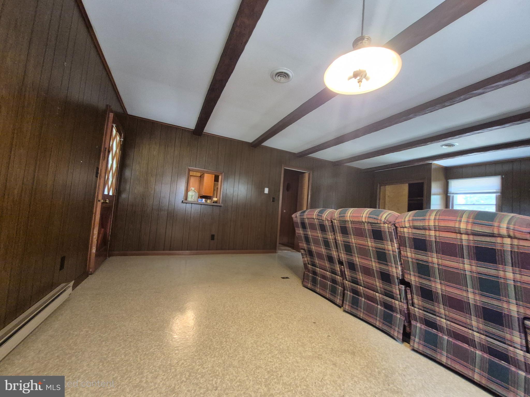 CEDAR CREEK - Residential