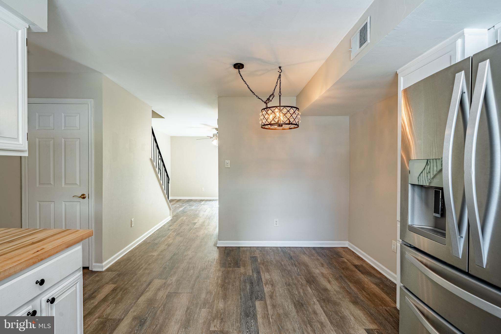 2806 EAGLE ROAD 2806