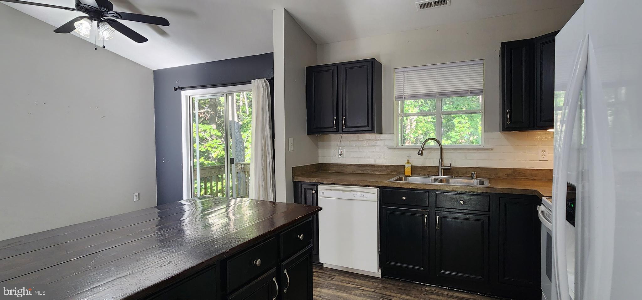 CHESAPEAKE RANCH ESTATES - Residential