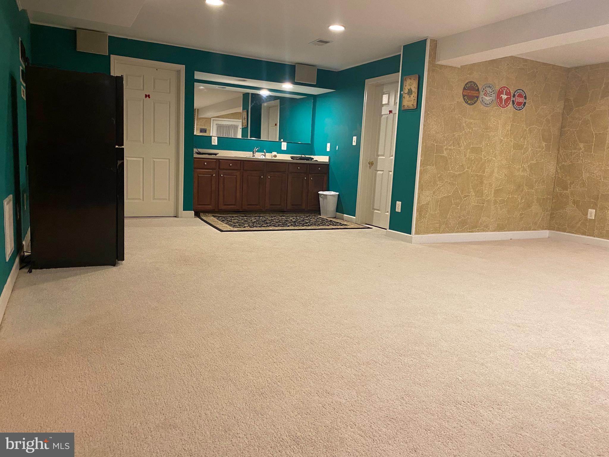 FAIRCREST SOUTH - Residential Lease