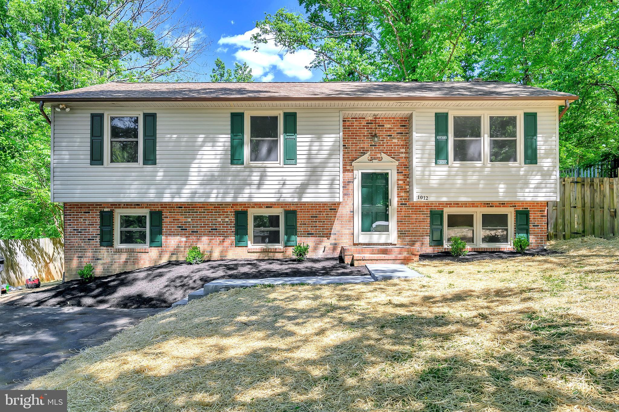 LEELAND HEIGHTS - Residential