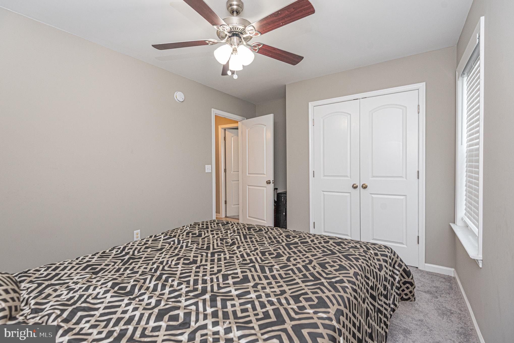 HERON PONDS - Residential