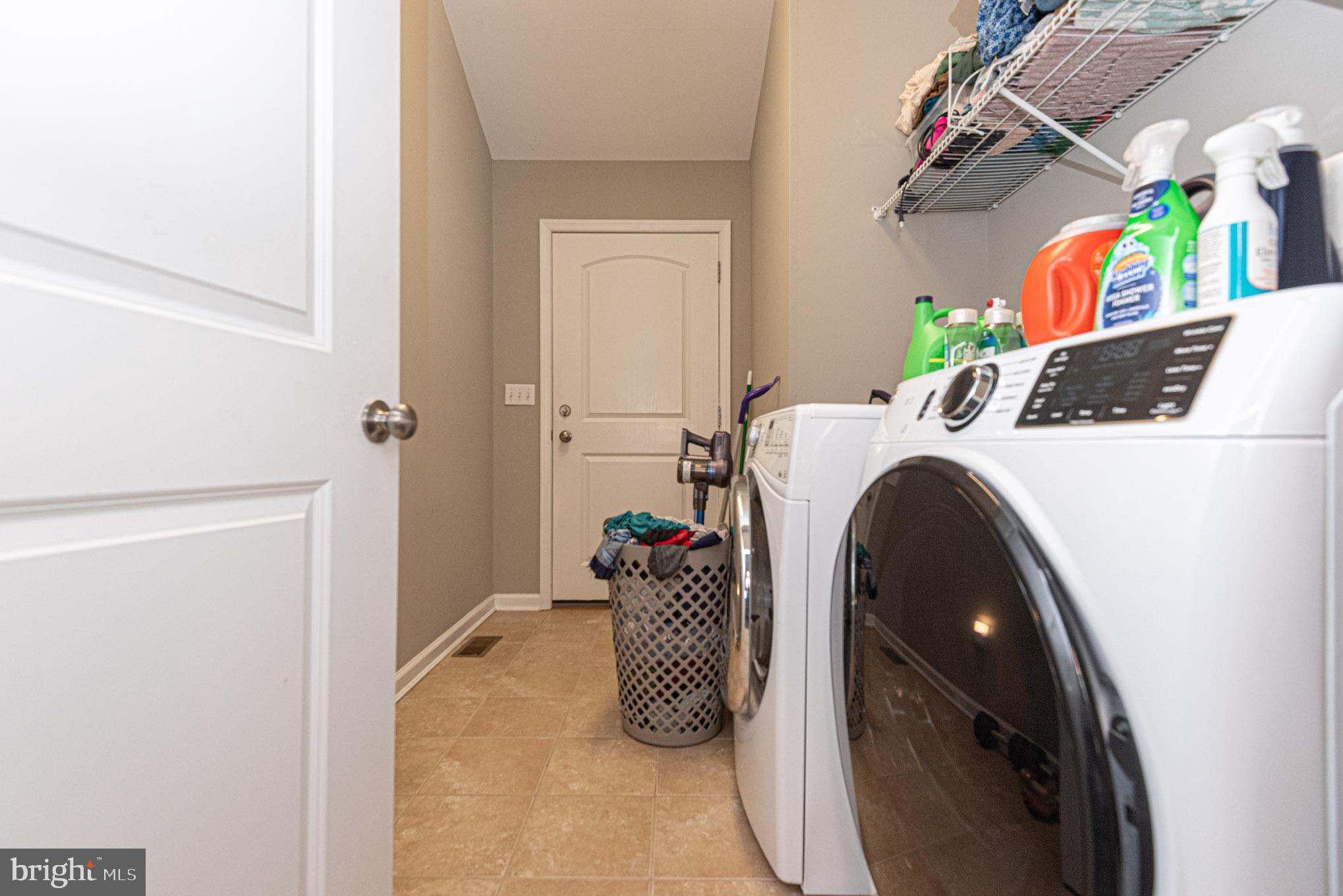 HERON PONDS - Residential