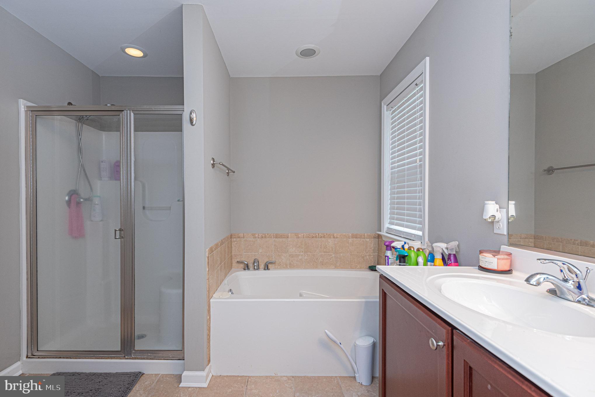 HERON PONDS - Residential