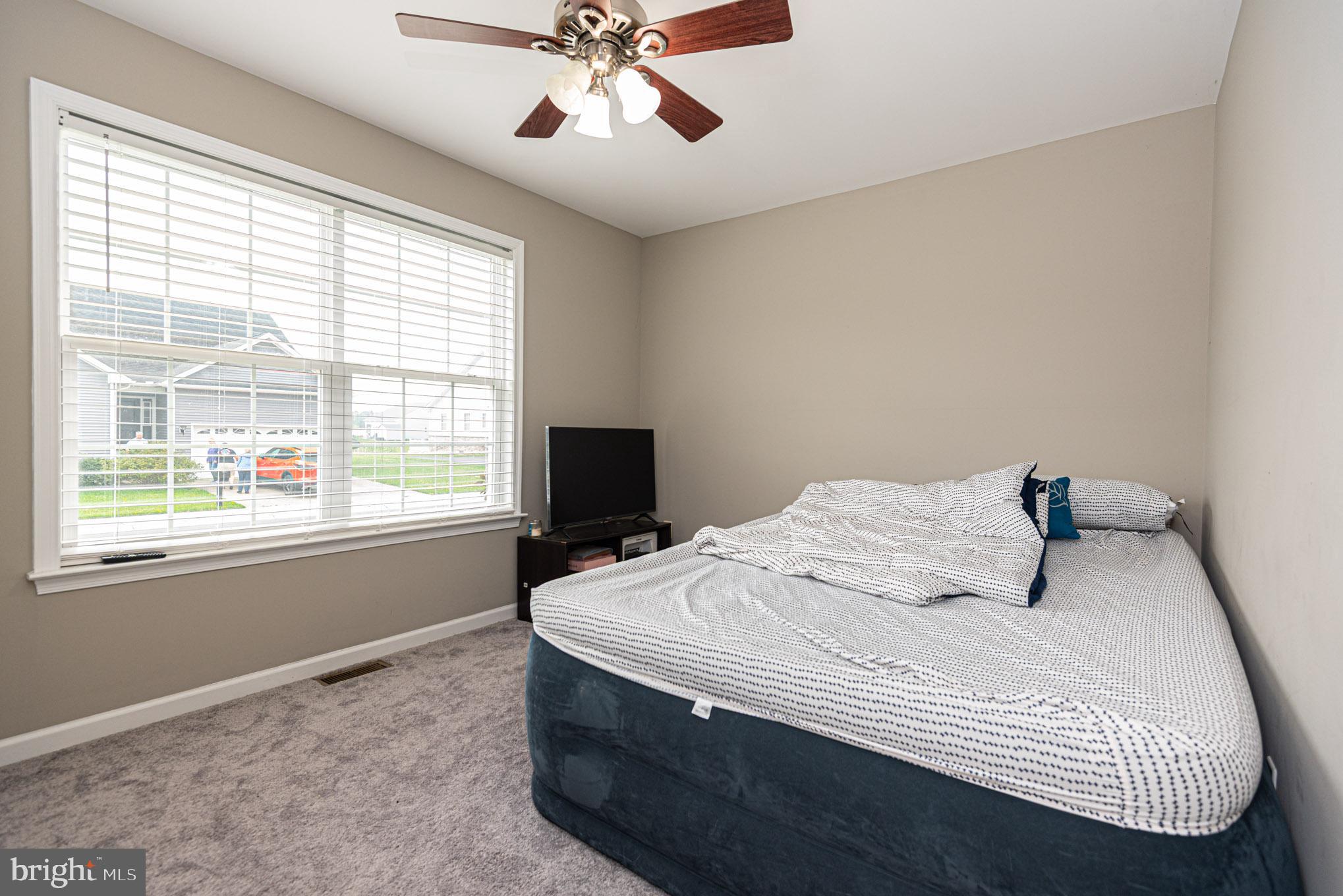 HERON PONDS - Residential