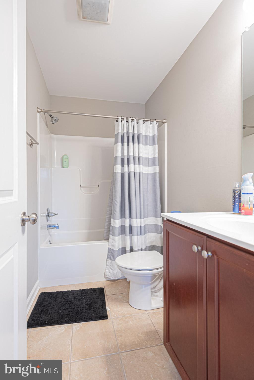 HERON PONDS - Residential