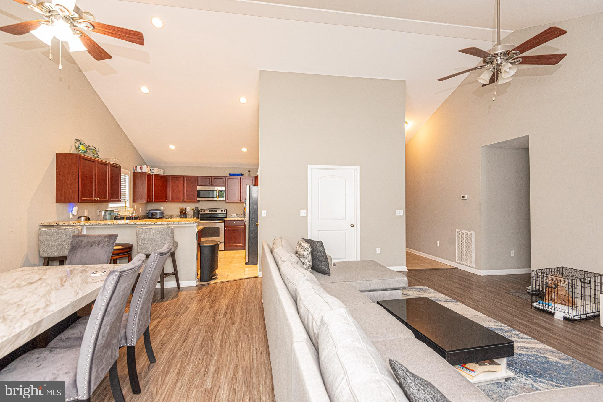 HERON PONDS - Residential