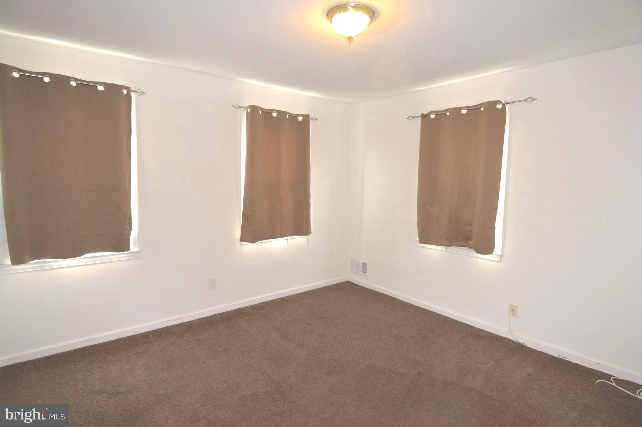 BEVERLY HILLS - Residential