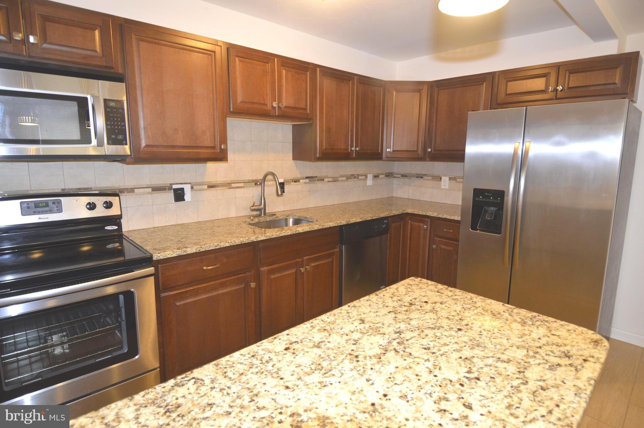 BEVERLY HILLS - Residential