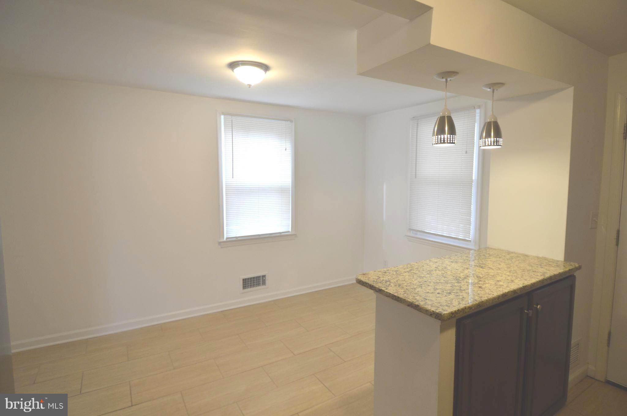 BEVERLY HILLS - Residential