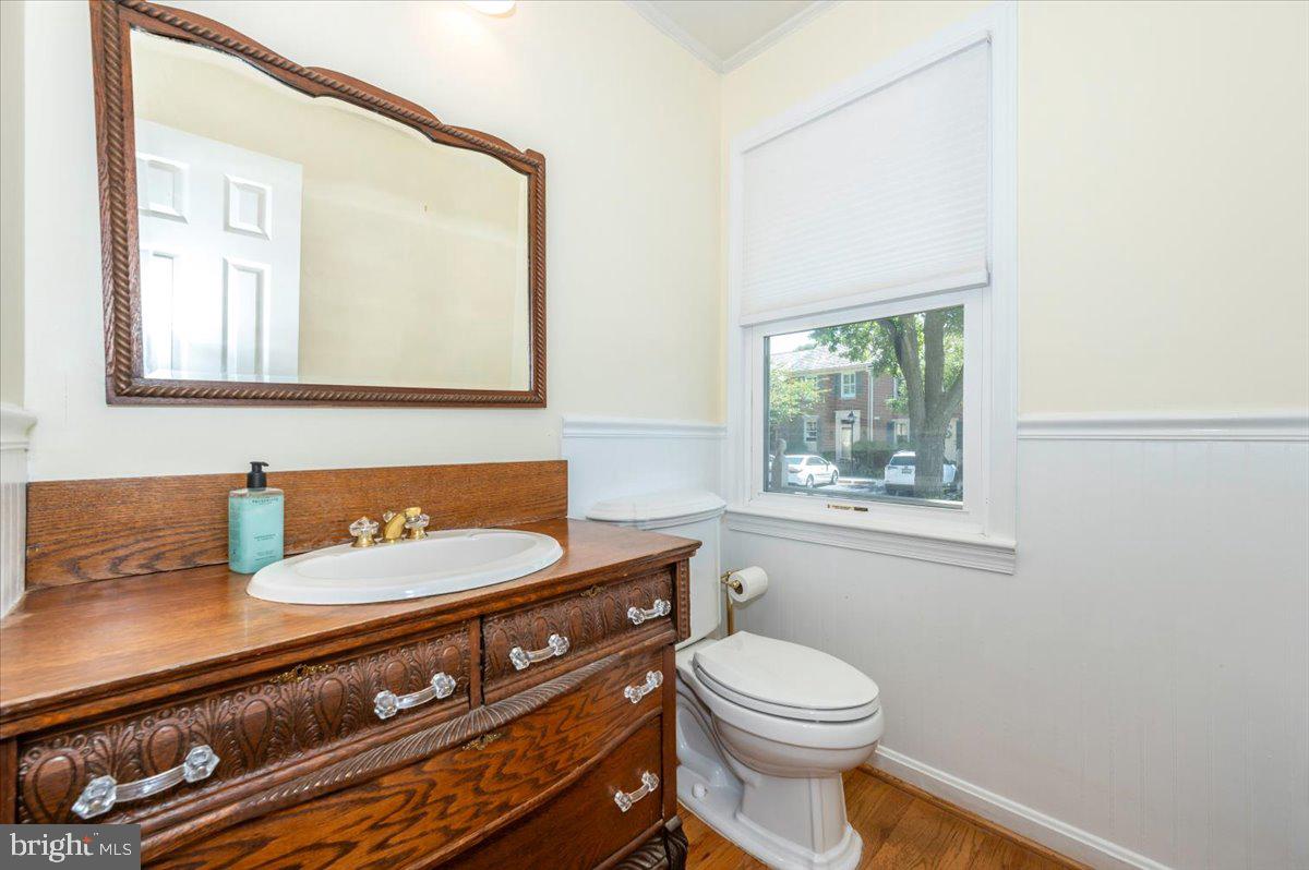 MANOR VILLAGE - Residential