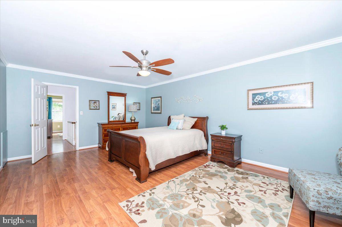 MANOR VILLAGE - Residential