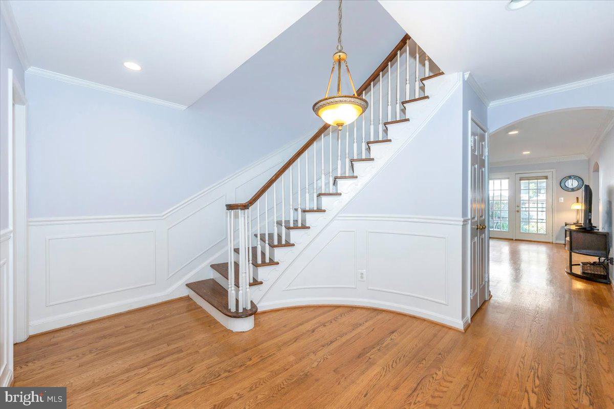 MANOR VILLAGE - Residential