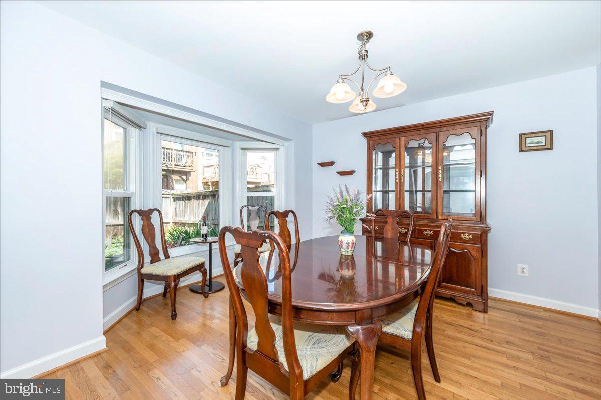 MANOR VILLAGE - Residential