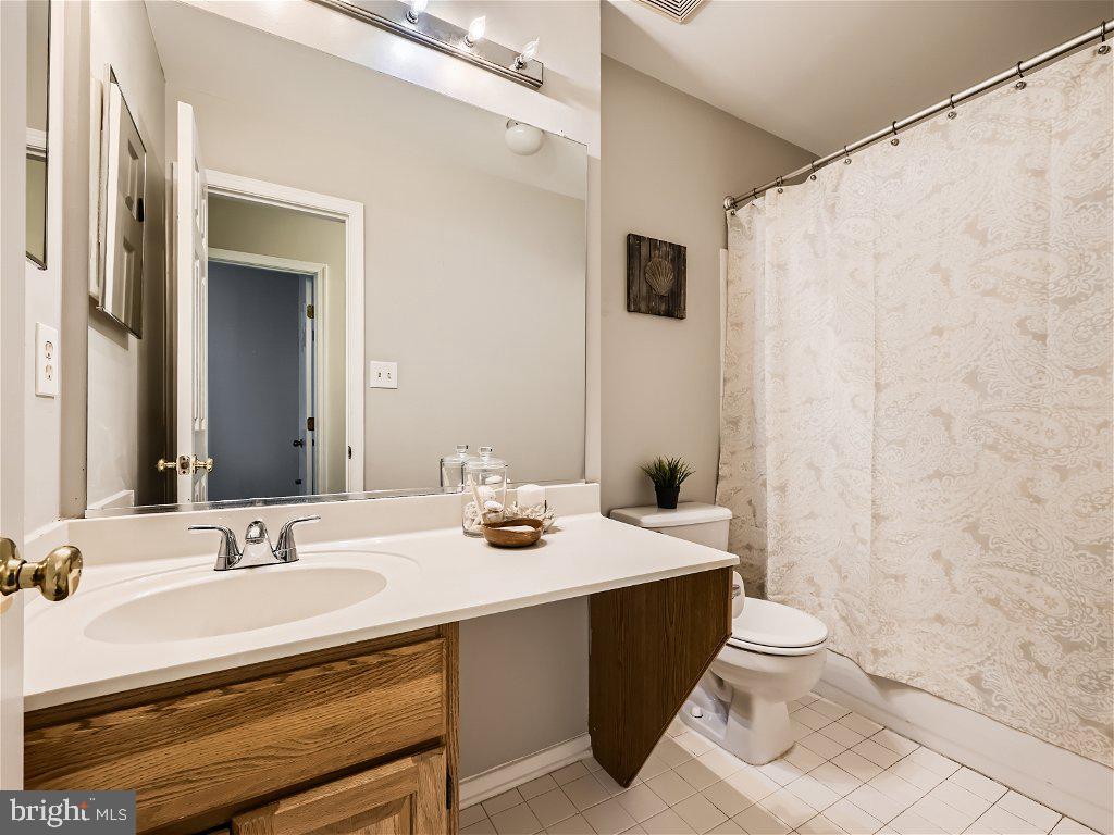 WOODLAND VILLAGE - Residential