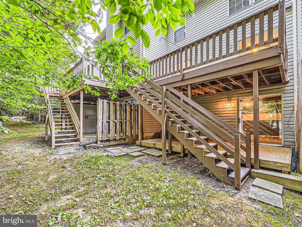 WOODLAND VILLAGE - Residential