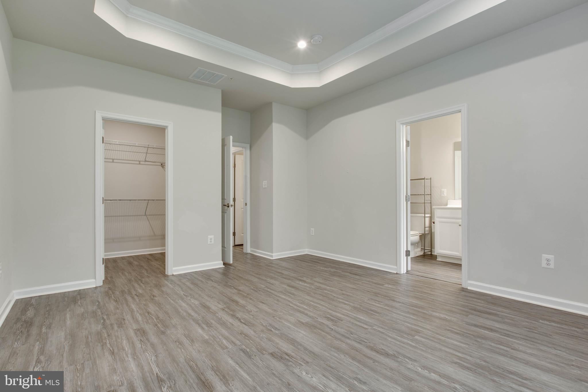 PARKSIDE - Residential Lease