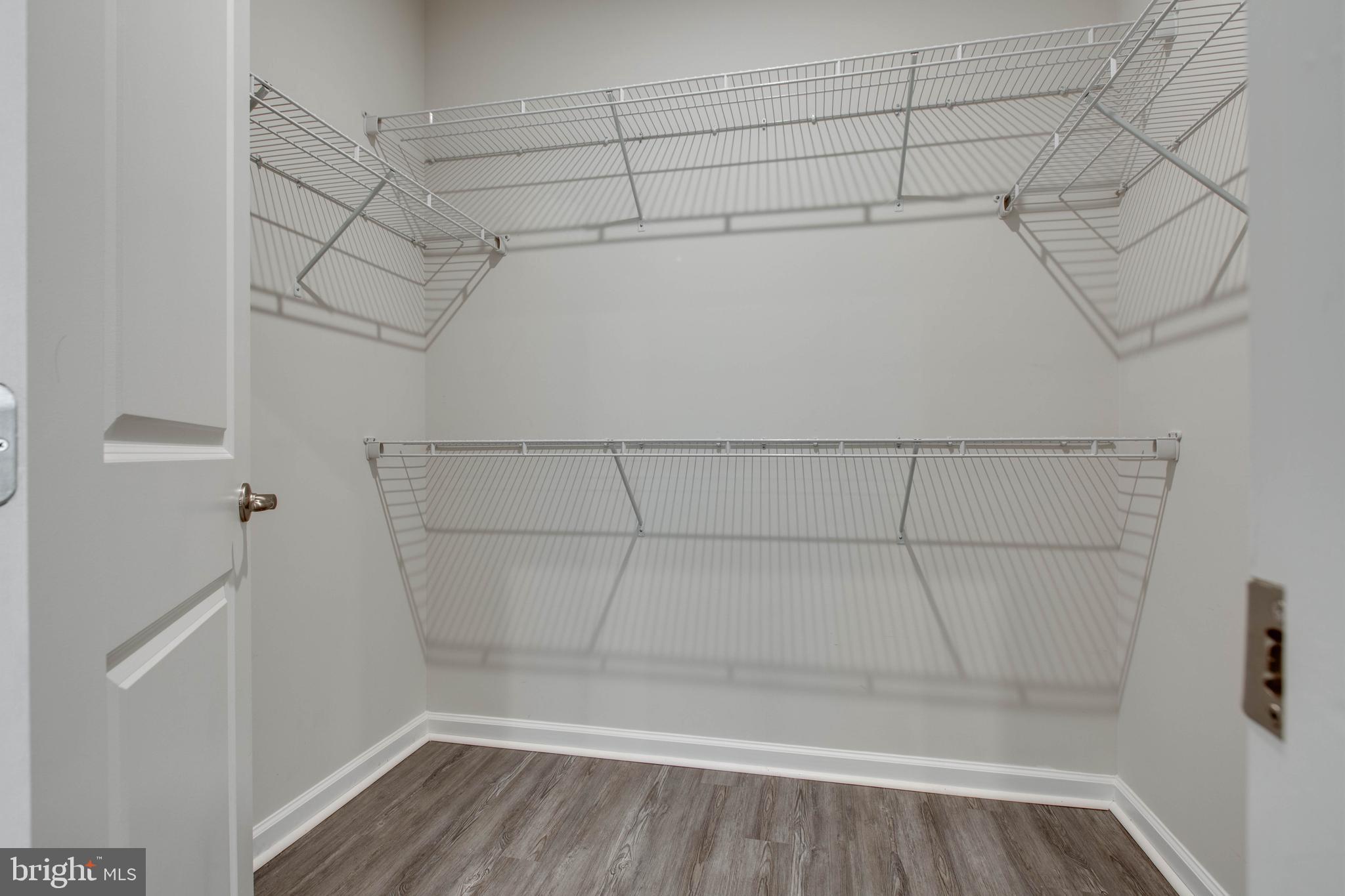 PARKSIDE - Residential Lease