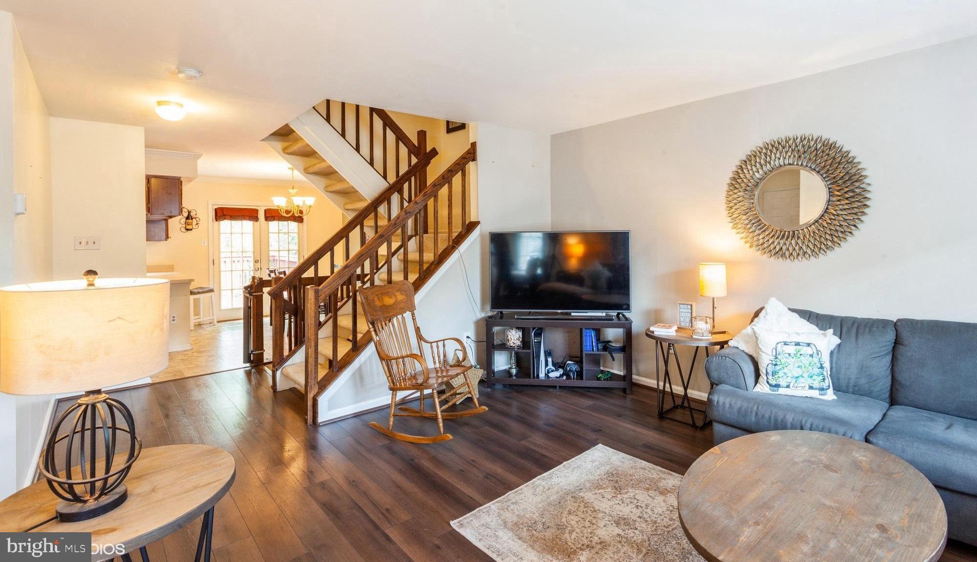 WHITE OAK - Residential