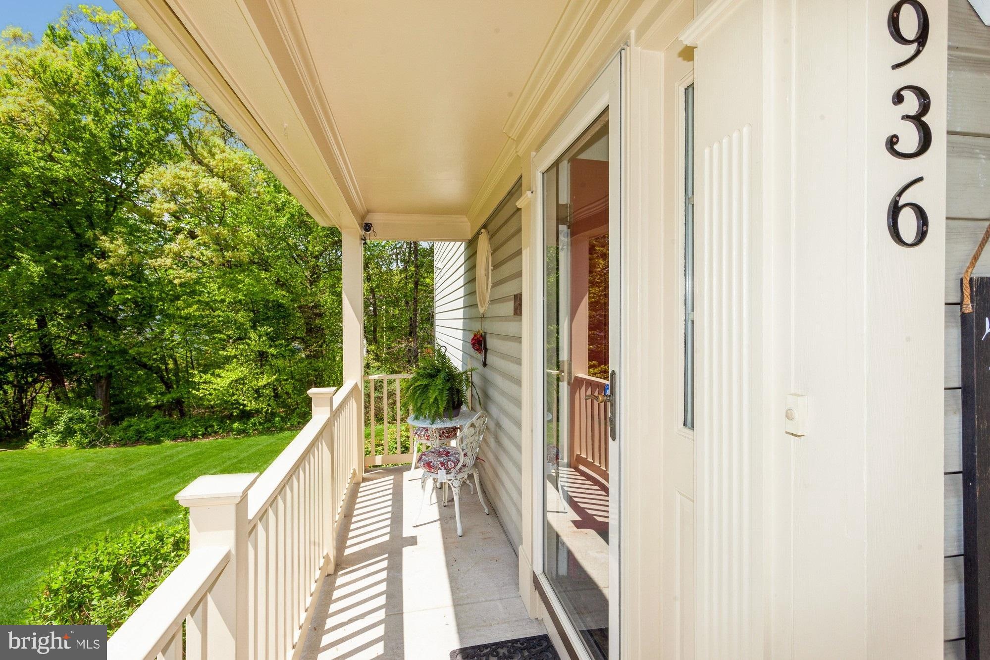 WHITE OAK - Residential