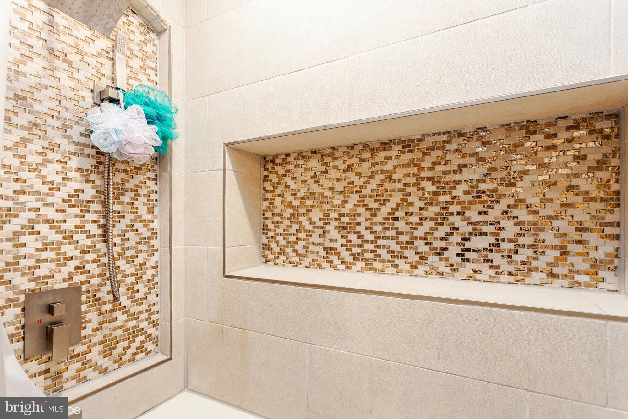 WHITE OAK - Residential