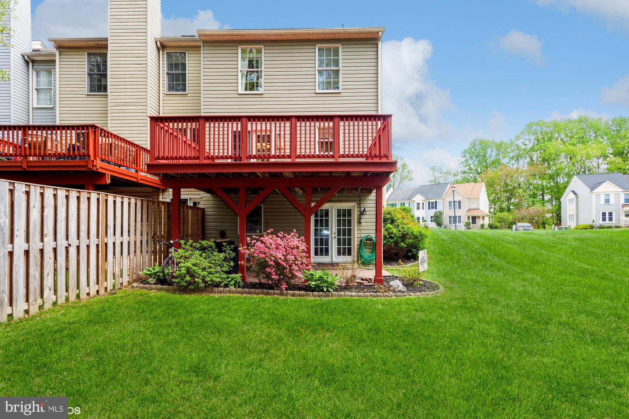 WHITE OAK - Residential