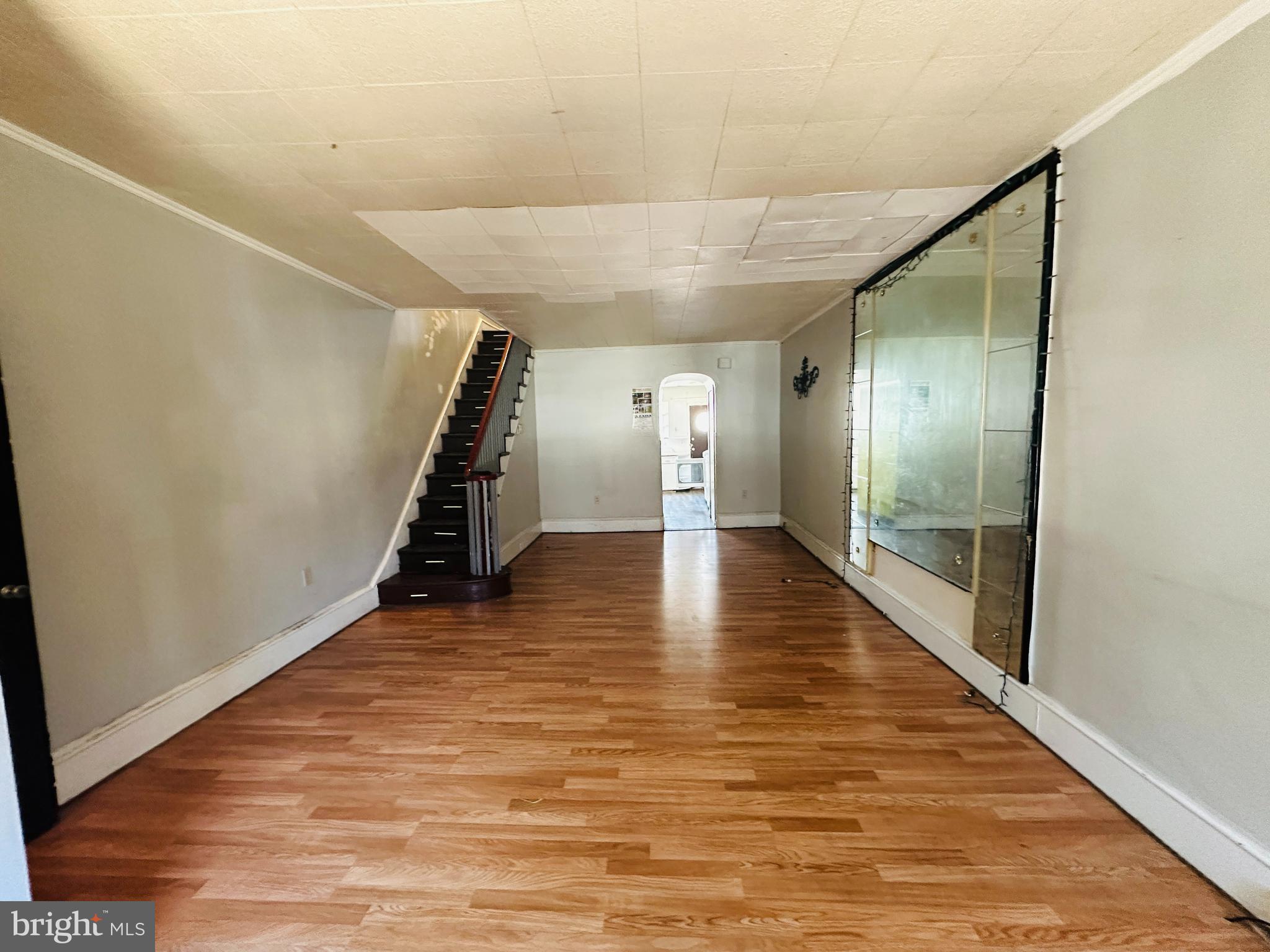 422 WOLF STREET