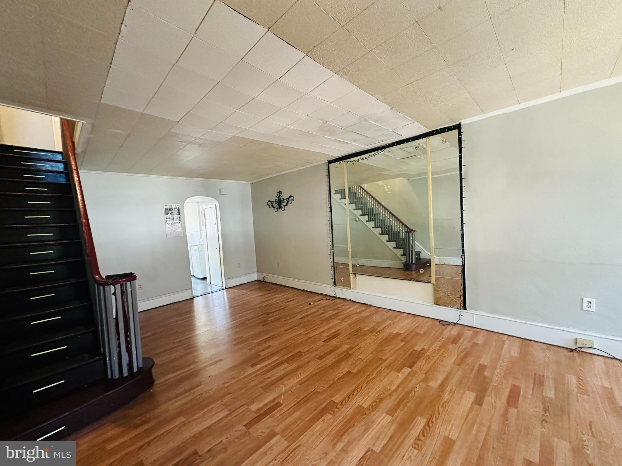 422 WOLF STREET