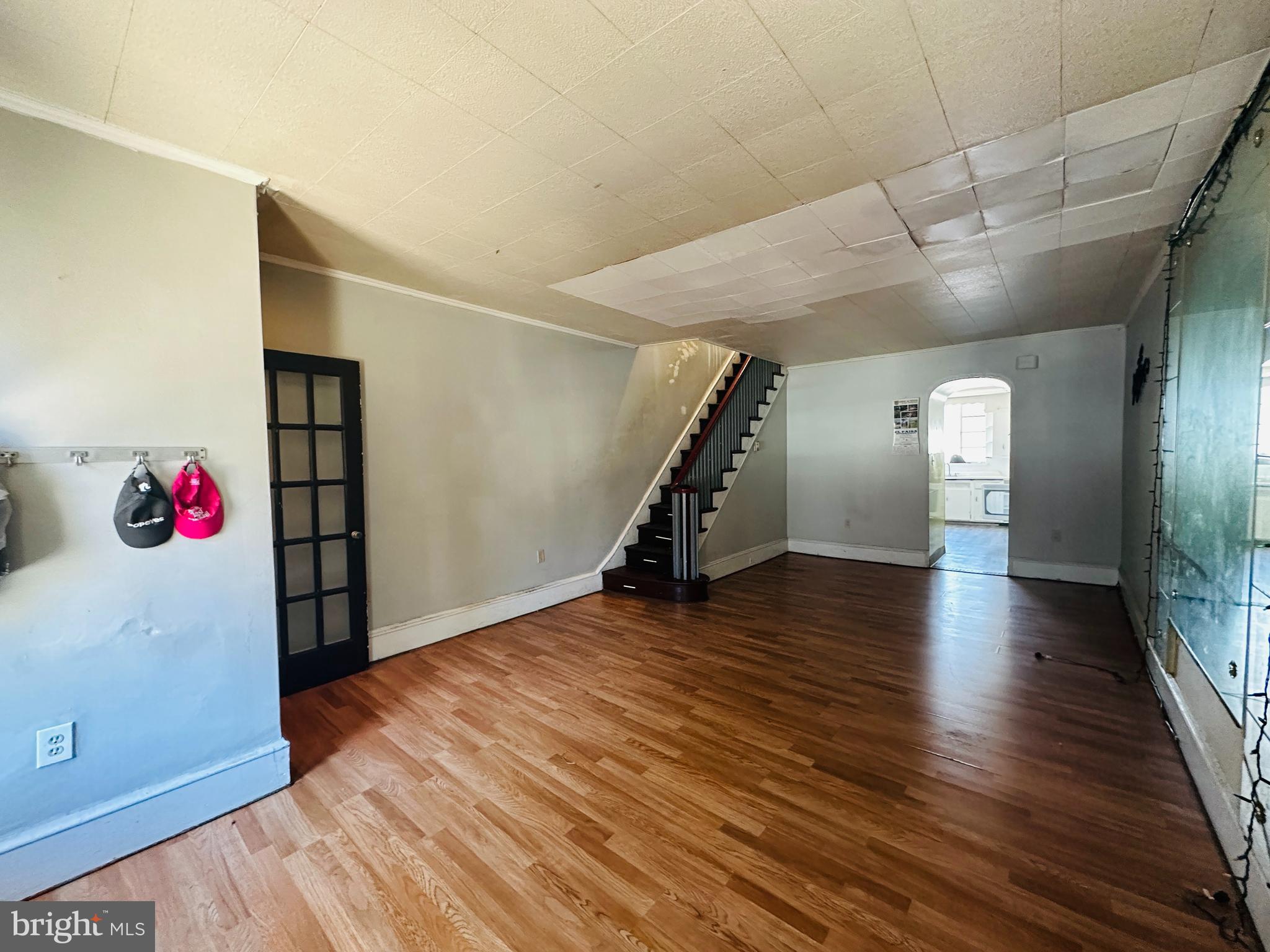 422 WOLF STREET