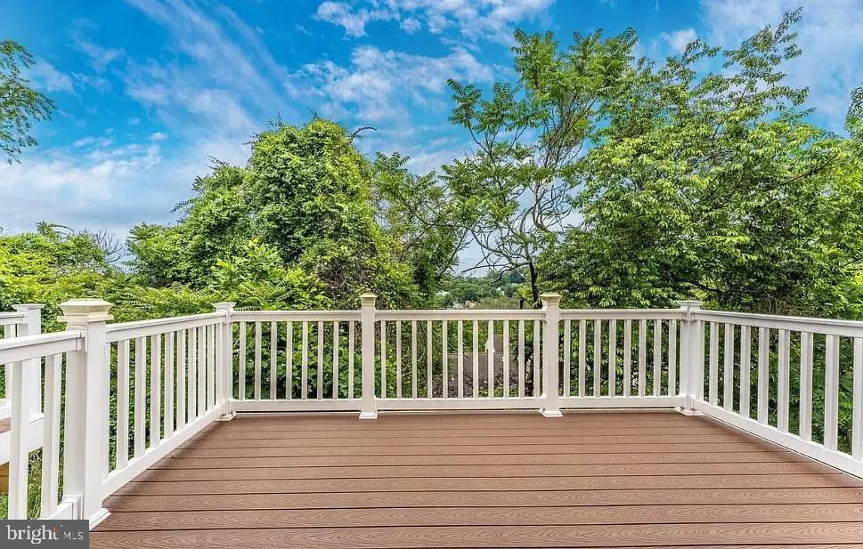 STEEPLE CHASE - Residential Lease