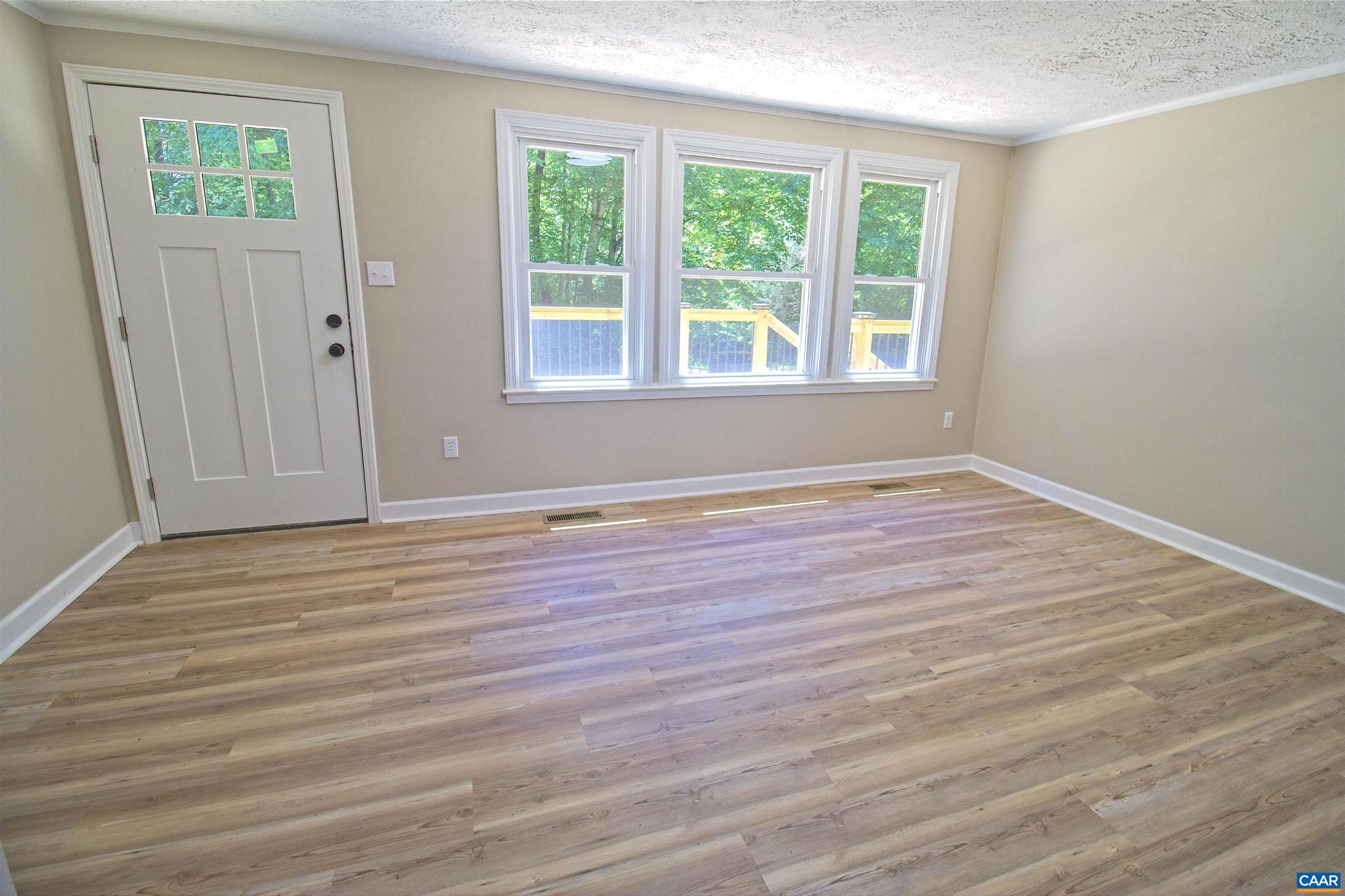 TRAILSIDE - Residential