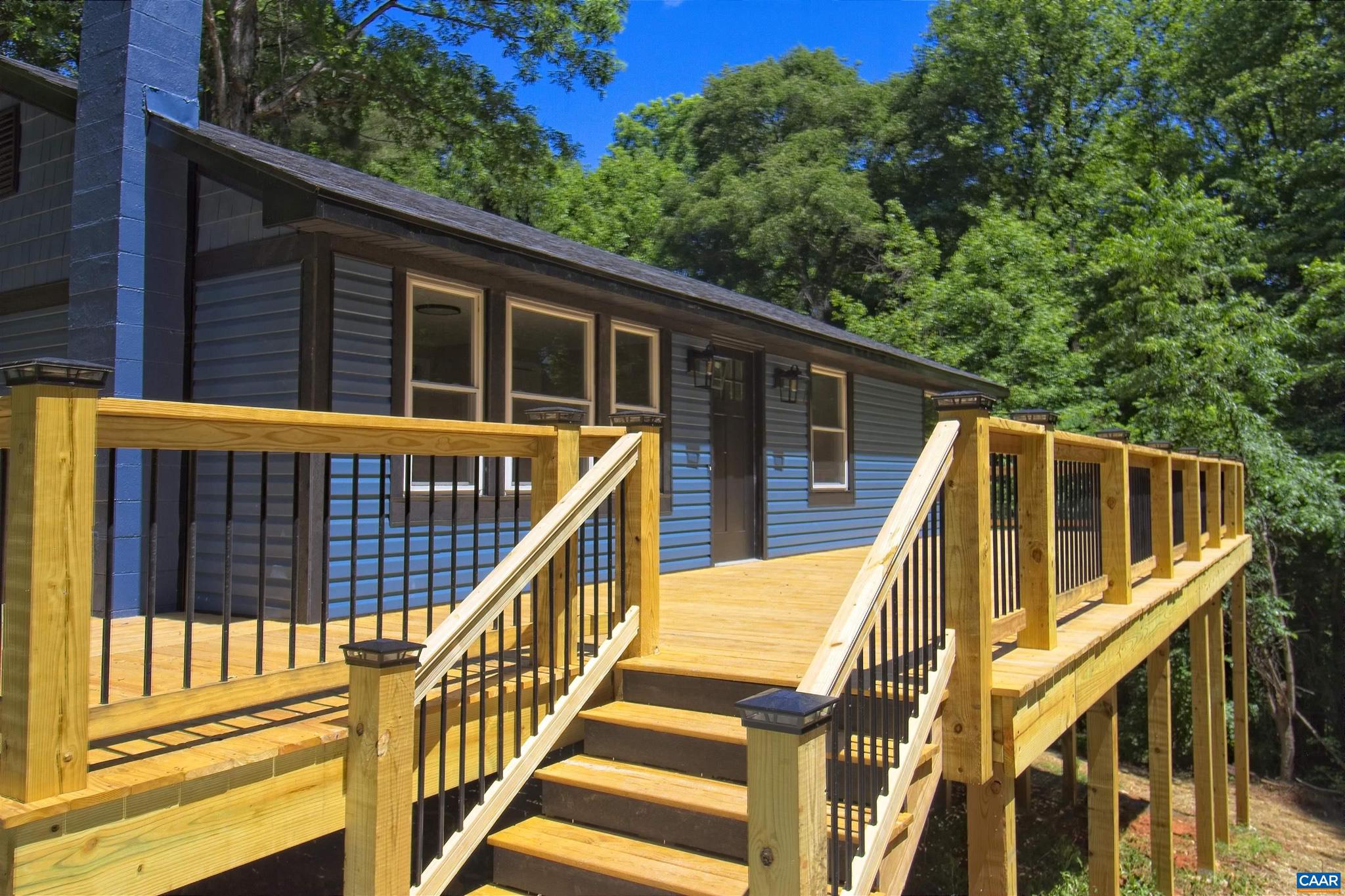 TRAILSIDE - Residential