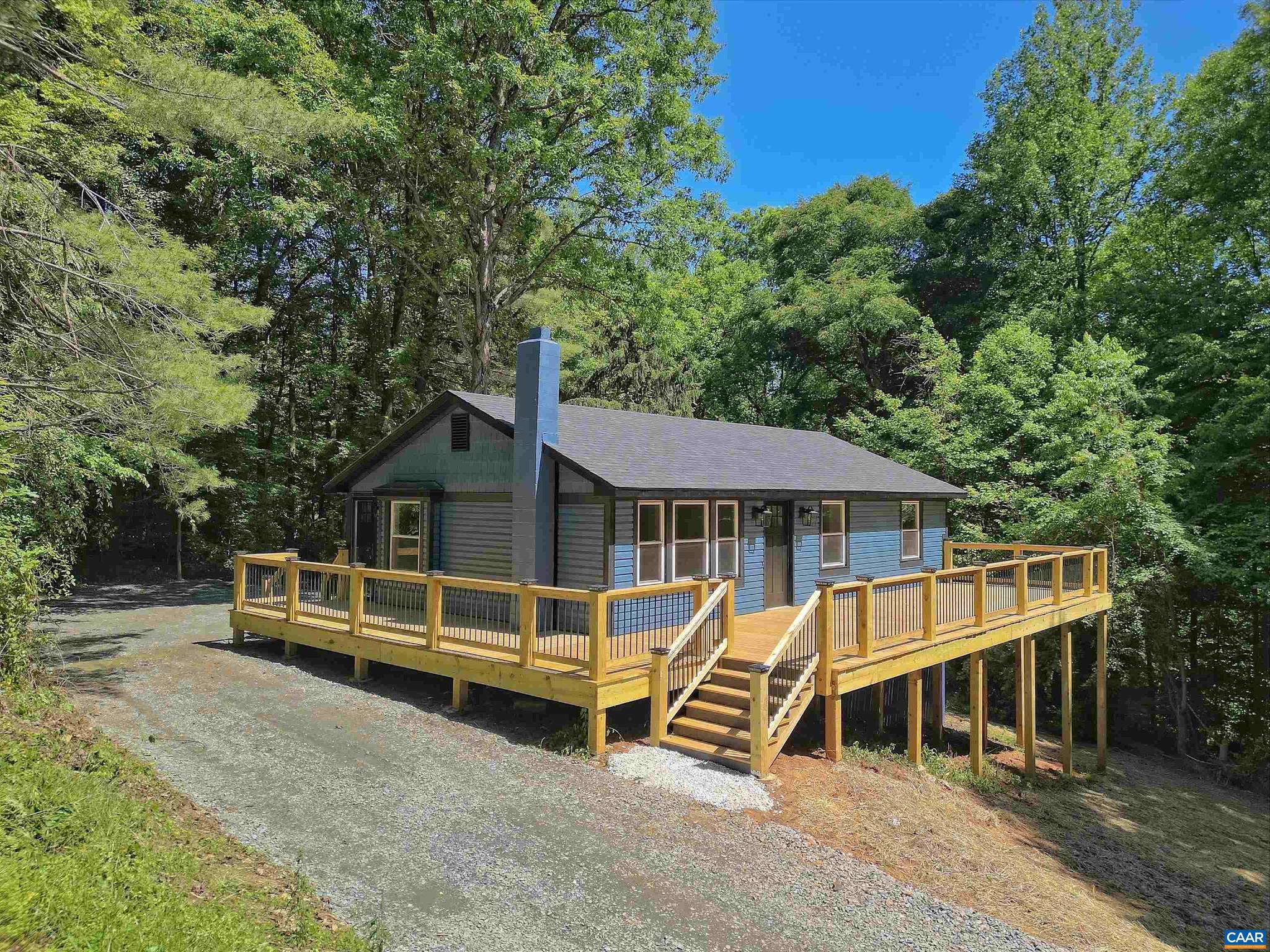 TRAILSIDE - Residential