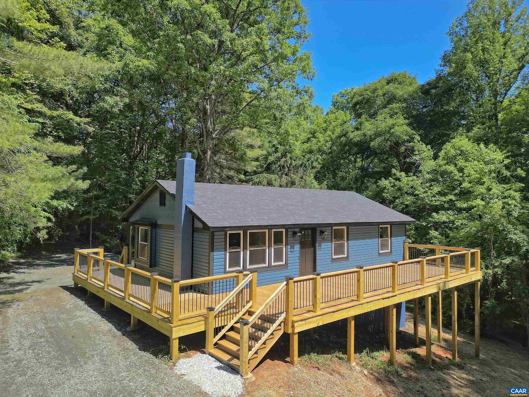 TRAILSIDE - Residential